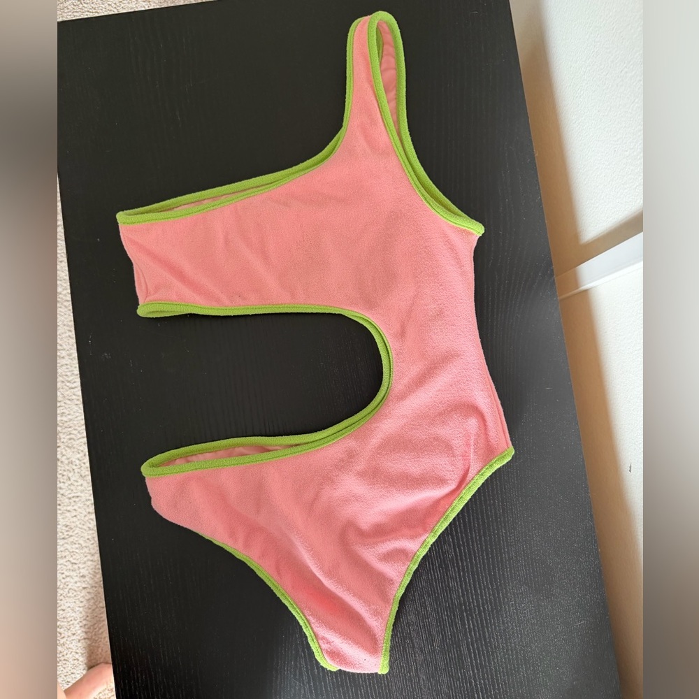 Frankie’s Bikinis Cutout Pink/Green Cash Terry One Piece Swimsuit size Medium - Picture 6 of 7